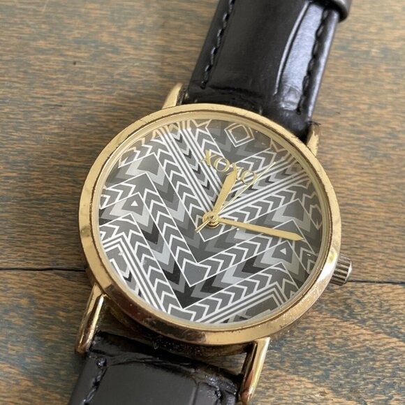 XOXO Geometric Analog Quartz w/ Black Leather Strap XO3461 Womens Watch (F8) - Picture 1 of 7